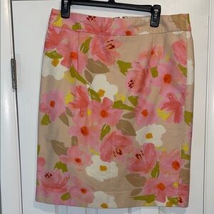 J Crew pencil skirt   Size 12. Excellent condition